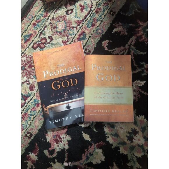 The Prodigal God Recovering The Heart Of The Christian Faith & Discussion Guide - Picture 1 of 5